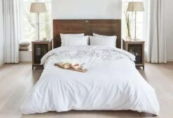 Rivièra Maison Plumeria Bettwäsche Weiß -Schlafkomfort Rabattwelt beddinghouse ss 2021 0009 221129 1