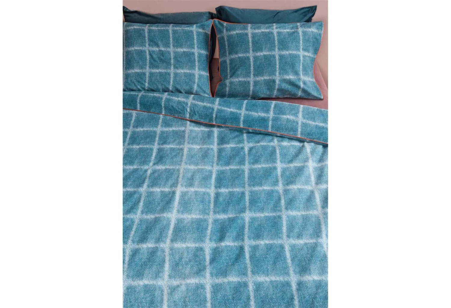 At Home By Beddinghouse Denim Bettwäsche Blau 5 At Home By Beddinghouse Denim Bettwäsche Blau – Bild 5