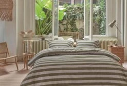 Vtwonen Bold Stripe Bettwäsche Grün -Schlafkomfort Rabattwelt bold stripe green 01 mood large 1