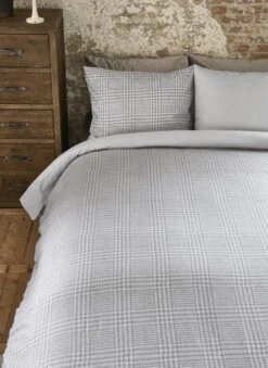 Rivièra Maison Eleanor Bettwäsche Grau -Schlafkomfort Rabattwelt eleanor grey de uv 135x200 60