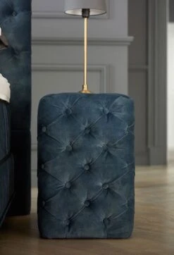 Boxspringbett Royal Atlantis -Schlafkomfort Rabattwelt escalade detail nachtkastje smal web 2