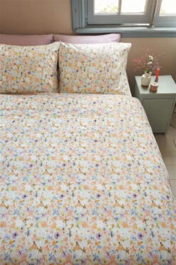 Ariadne At Home Lots Of Flowers Bettwäsche Multi -Schlafkomfort Rabattwelt lots of flowers pastel de uv 135x200 60