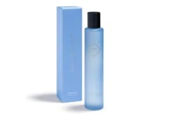 Pillow Spray 100ml Moments Calm Lavender -Schlafkomfort Rabattwelt pillow spray calming lavender verpakking product 2000x1366 web