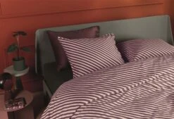 Beddinghouse Renewable Bettwäsche Dunkelrot -Schlafkomfort Rabattwelt renewable dark red 02 mood large