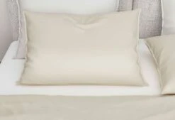 Zo!Home Satinado Bettwäsche Beige 11 Zo!Home Satinado Bettwäsche Beige -Schlafkomfort Rabattwelt zo home dekbedovertrek satinado off white 4